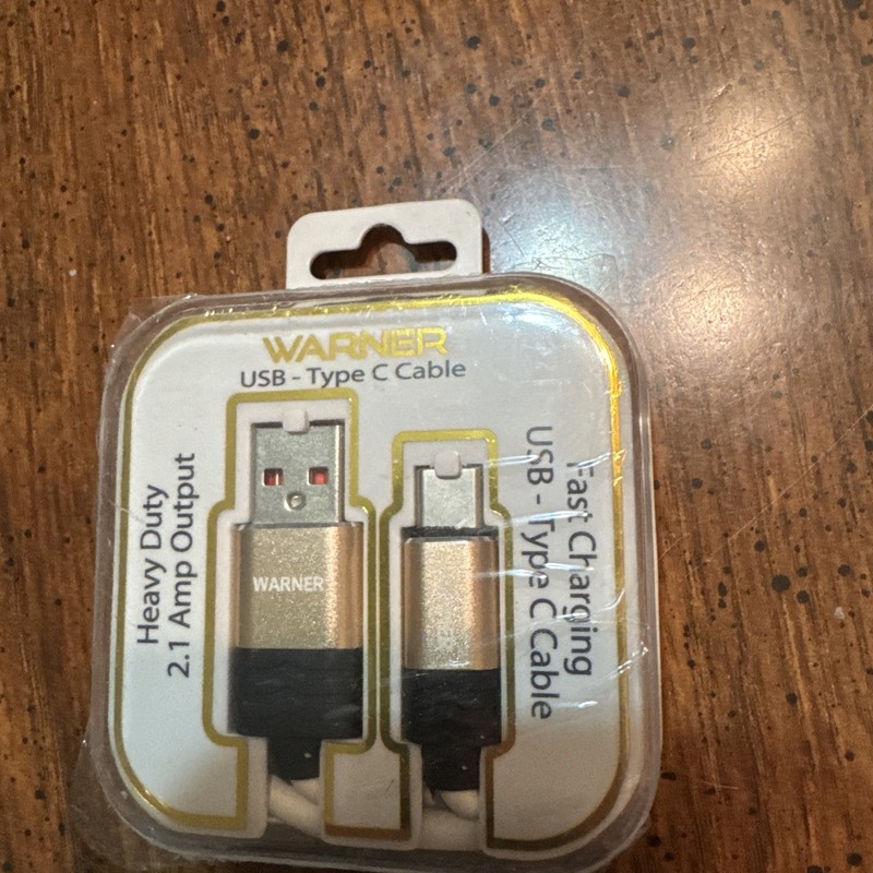 Warner Deluxe Royal Heavy Duty Type A to C Cable, Samsung/iPhone Adaptable 3 ft.