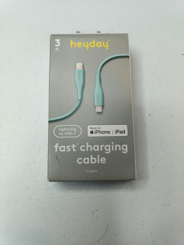 Heyday 3′ Lightening To USB-C Fast Charging Cable Turquoise Made For iPhone iPad