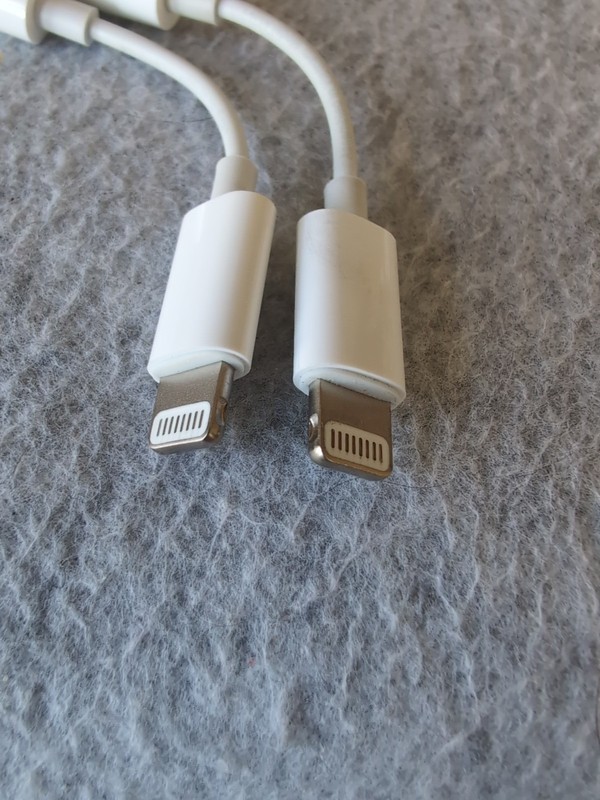 Apple Lightning to 3.5mm Headphone Jack Adapter MMX62AM/A - 2 Pack Open Box gallery