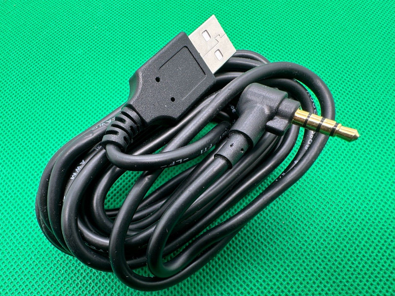 3.5mm Car AUX Audio Plug Jack Male to USB 2.0 Male Cord Converter Adapter Cable