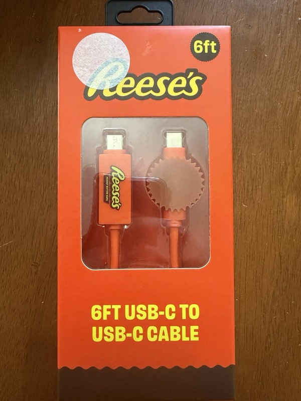 REESE’S 6 Ft USB C to USB C Charging Cable Hershey Official License Product