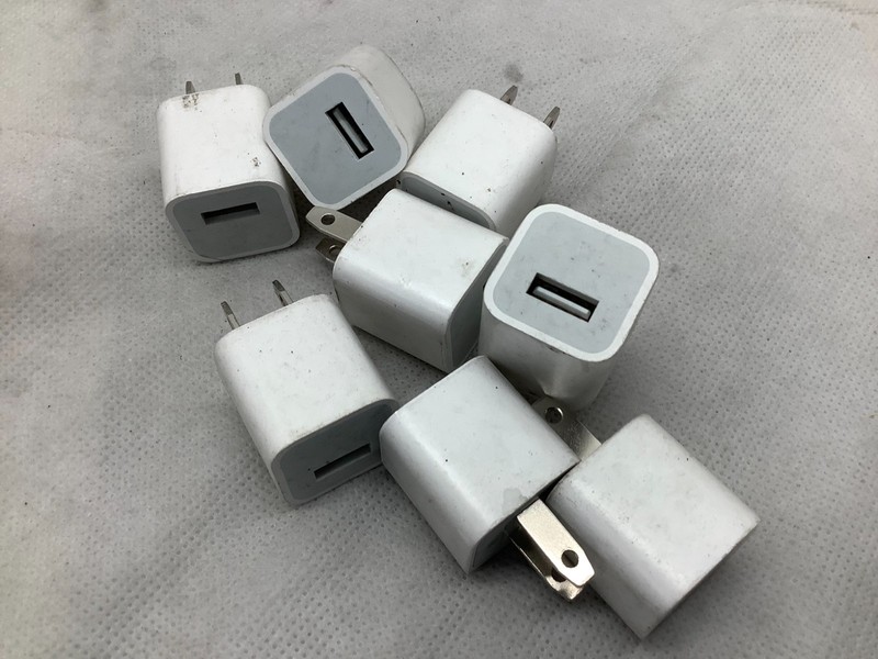 8X Genuine OEM Apple A1385 5W USB Travel Power Adapter Cube Charger iPhone iPad gallery