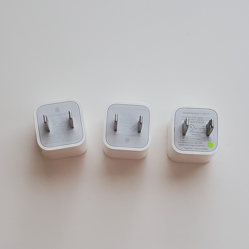 Lot Of 3 Genuine Apple iPhone & iPod Charging Blocks A1265/A1385 White