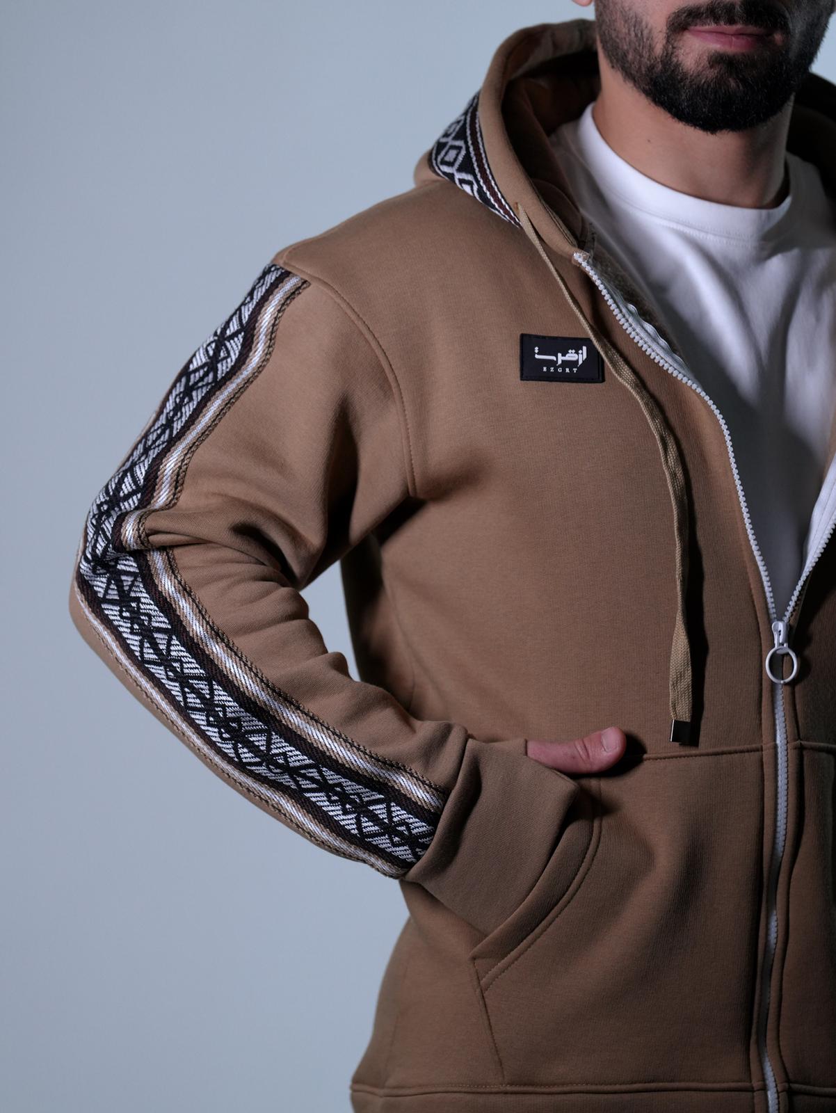 WhatsApp Image 2026-01-11 at 9.34.07 PM (1) جاكيت الثــرى - Image 1
